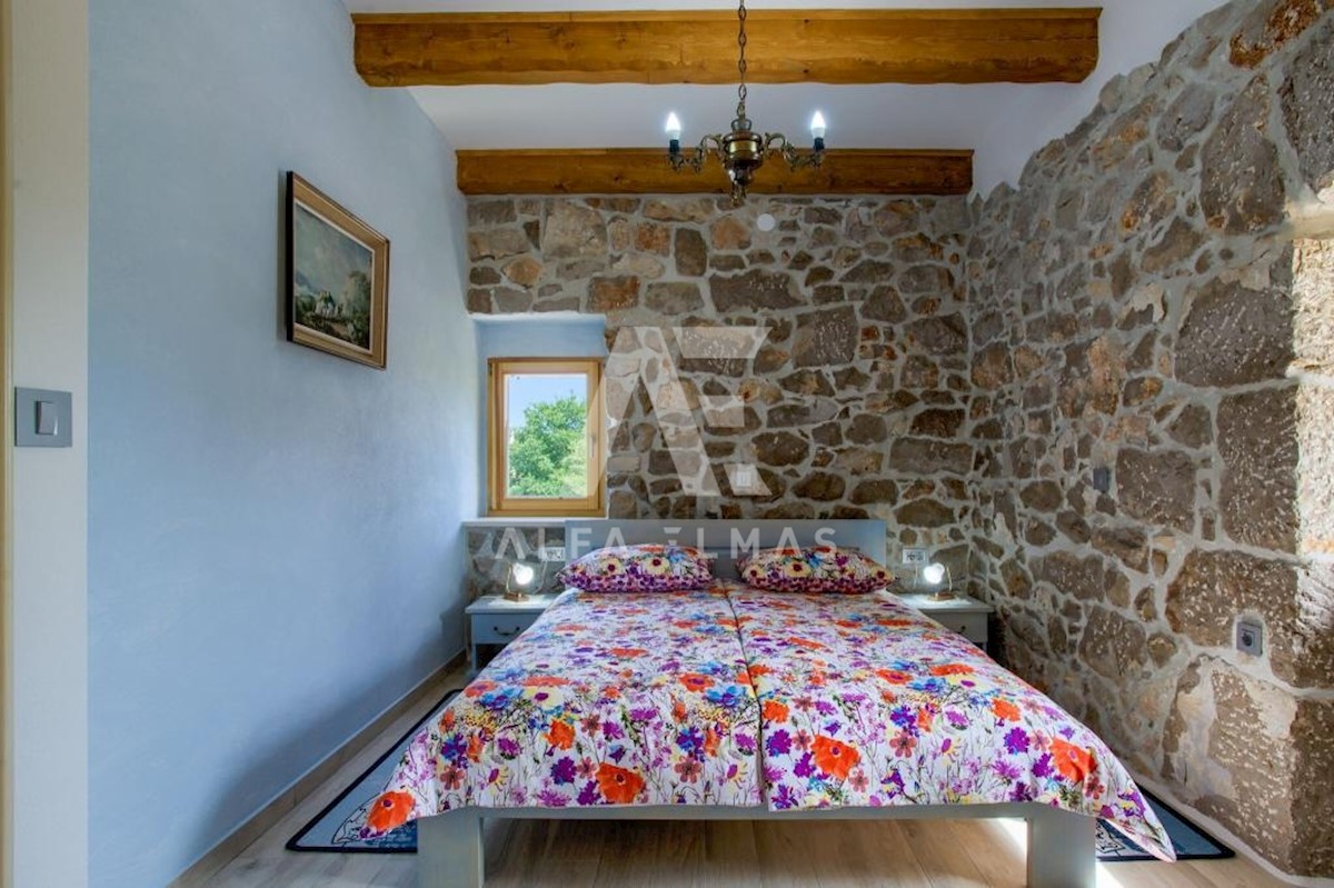 Dom Na predaj - PRIMORSKO-GORANSKA  KRK 