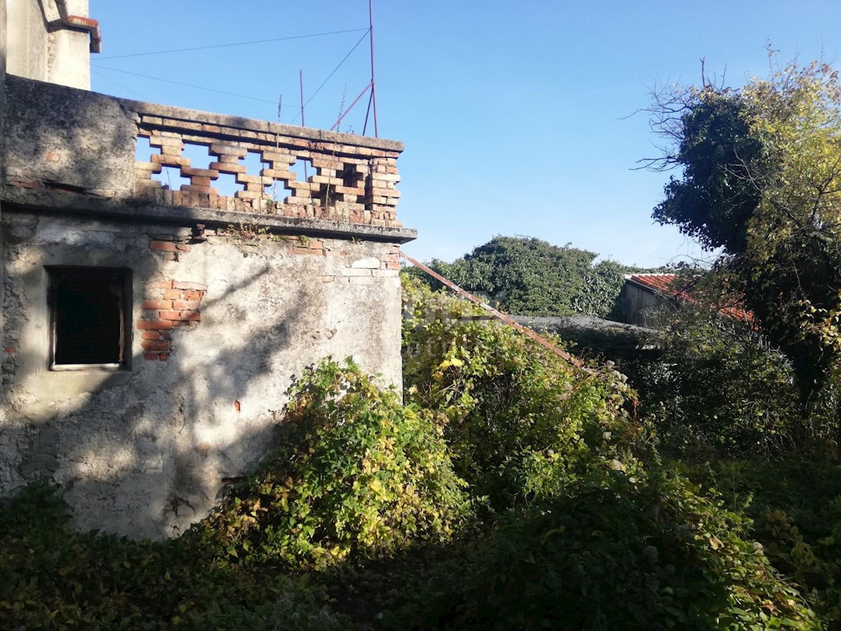 Haus Zu verkaufen - PRIMORSKO-GORANSKA  KASTAV 