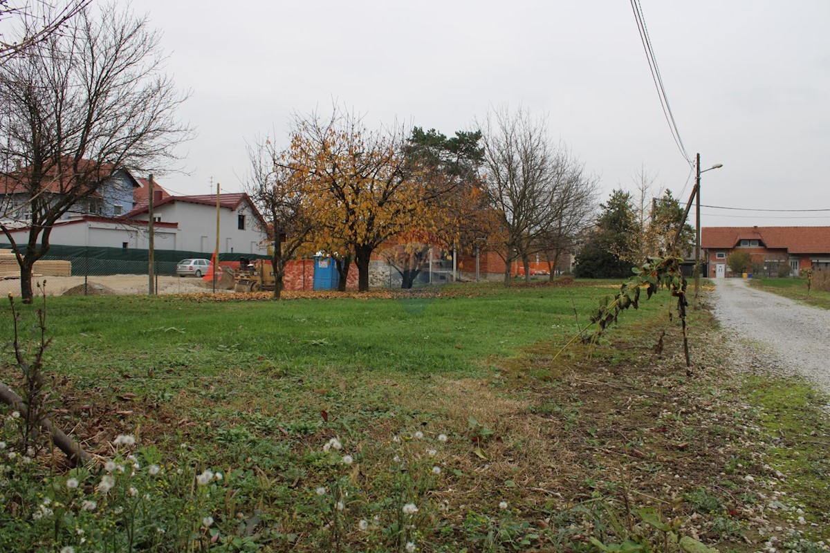 Zemljište Na prodaju - ZAGREBAČKA  Velika Gorica