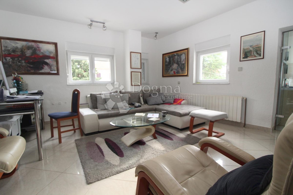 Haus Zu verkaufen - Primorsko-goranska Krk - foto 1/35