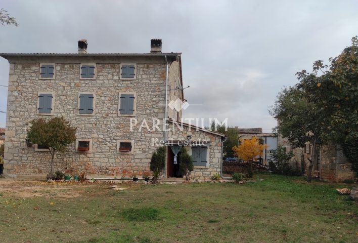 Kuća na prodaju 192 m² – Poreč