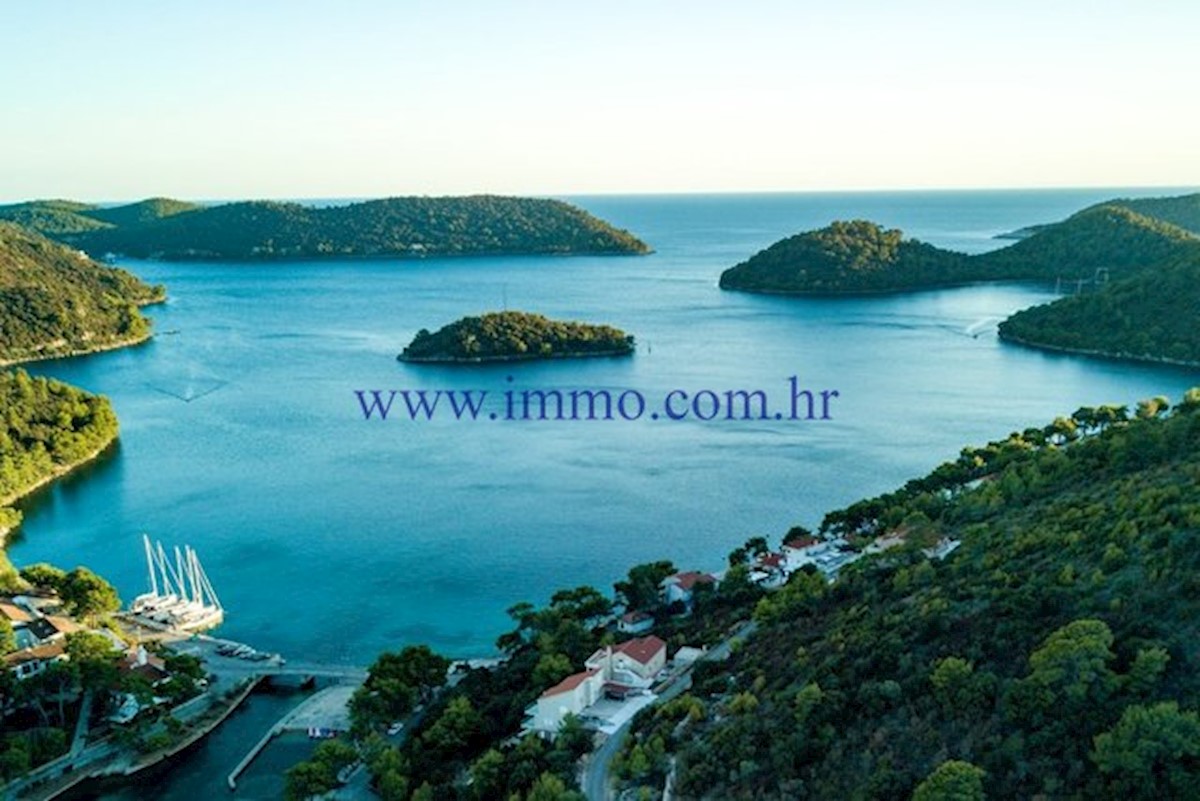 Land For sale LASTOVO