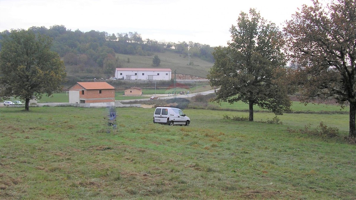 Działka Na sprzedaż - ISTARSKA  PAZIN 