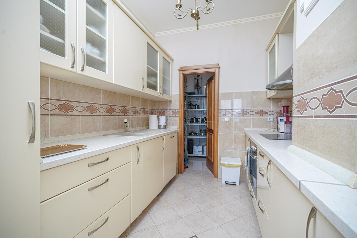 Haus Zu verkaufen - ŠIBENSKO-KNINSKA  VODICE 