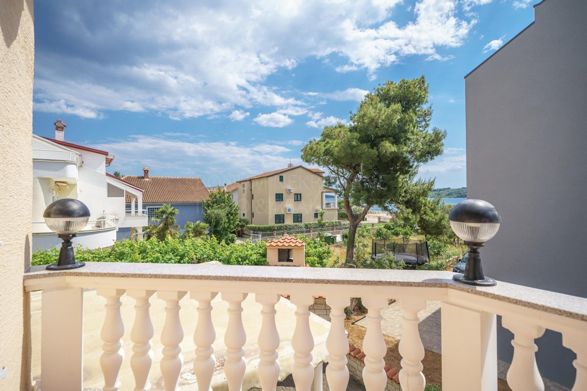 Haus Zu verkaufen - ŠIBENSKO-KNINSKA  VODICE 
