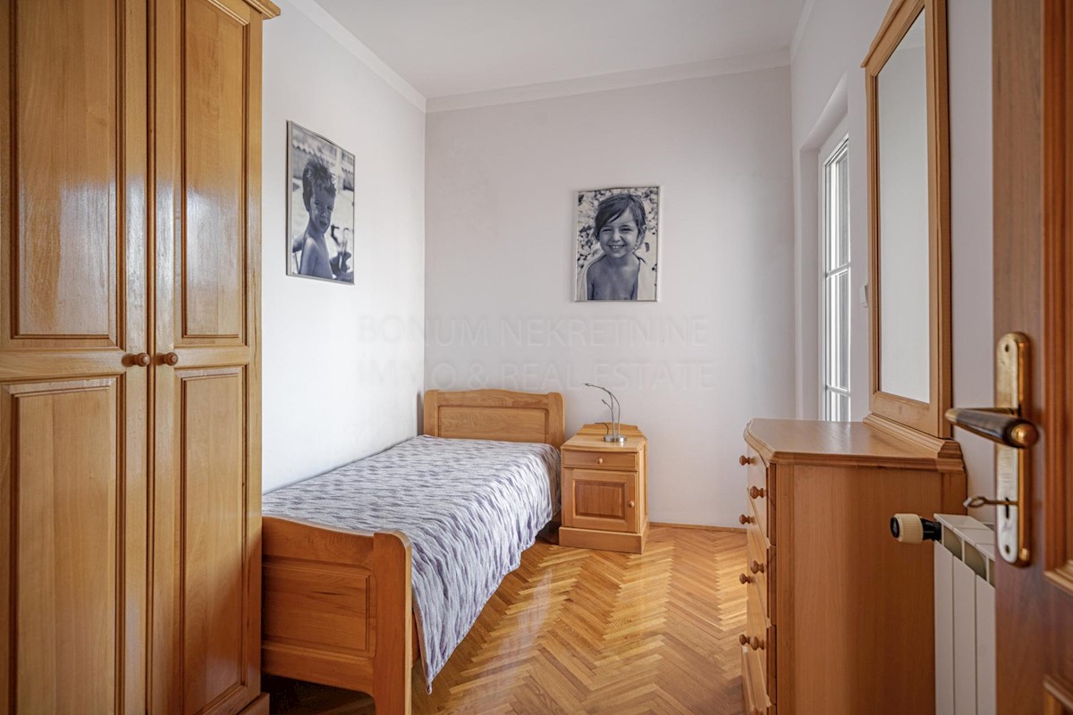 Haus Zu verkaufen - ŠIBENSKO-KNINSKA  VODICE 