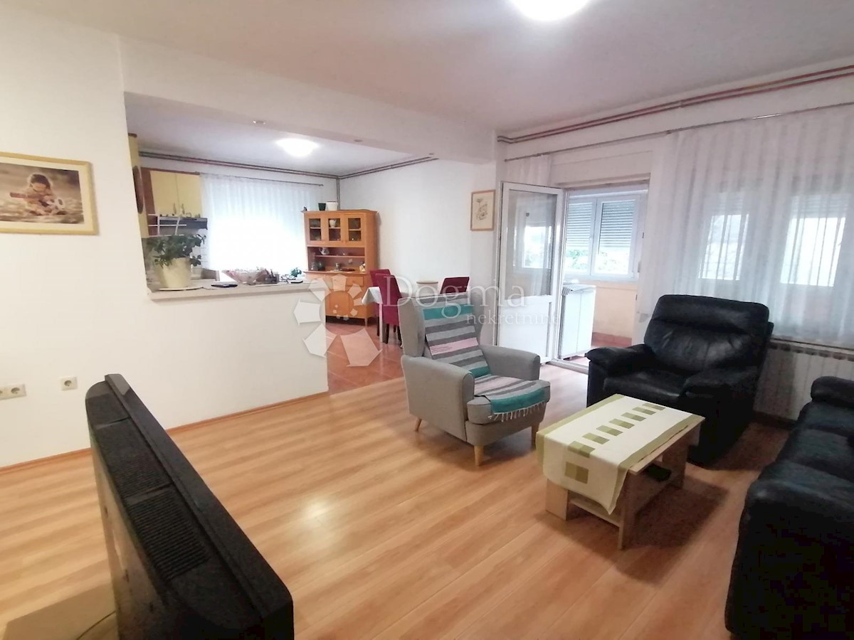 Apartmán Na predaj - GRAD ZAGREB  ZAGREB 