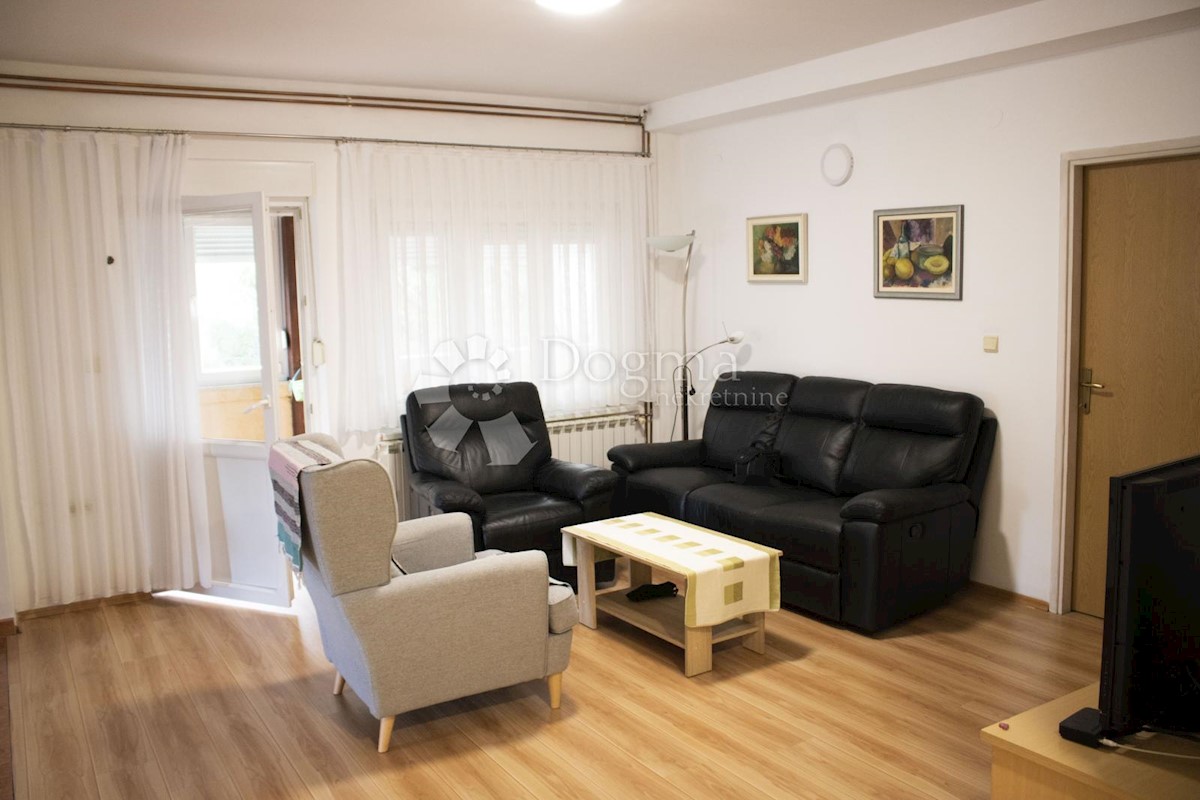 Apartmán Na predaj - GRAD ZAGREB  ZAGREB 