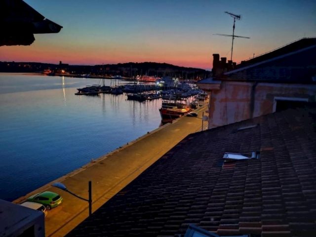 Flat for sale 90 m² – Pula
