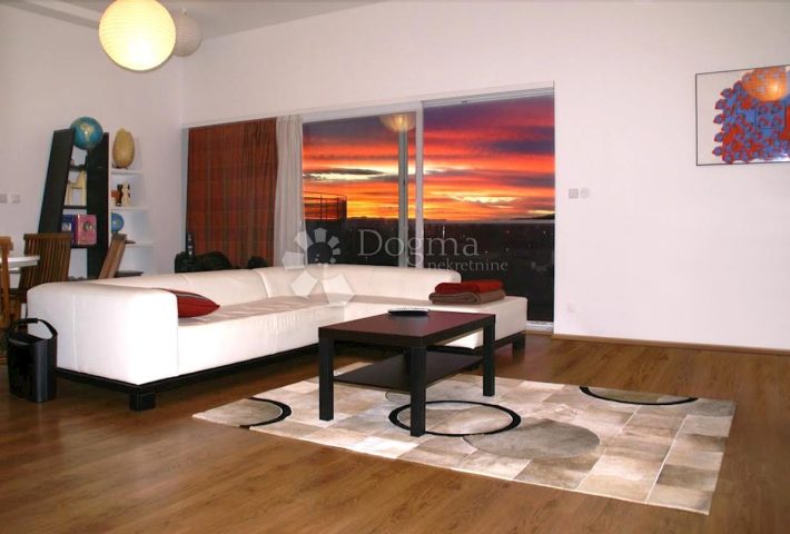 Casa In vendita - Grad Zagreb Zagreb - foto 5/28