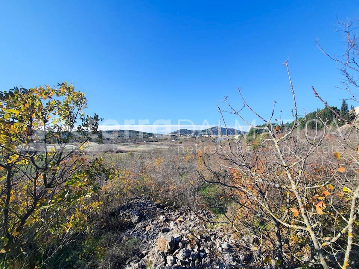 Zemljište Na prodaju - ŠIBENSKO-KNINSKA  ŠIBENIK 