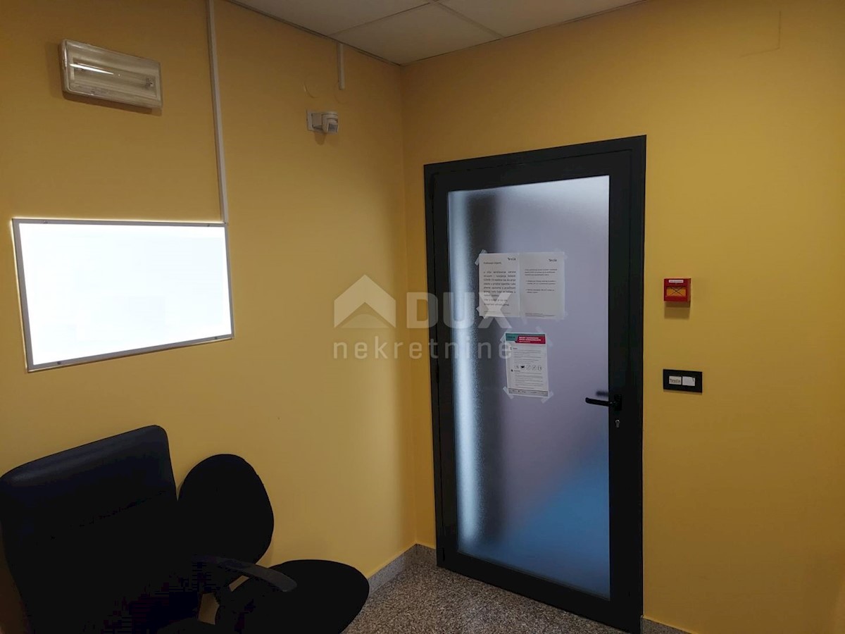 Business premises For sale - PRIMORSKO-GORANSKA  RIJEKA 