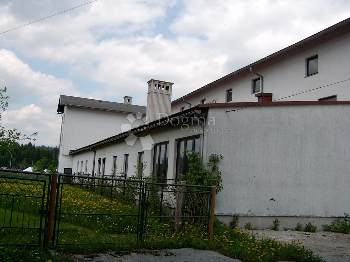 Business premises For sale - PRIMORSKO-GORANSKA  ČABAR 