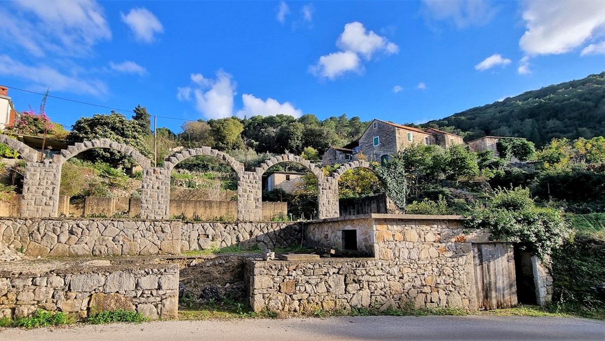 Grundstück Zu verkaufen - SPLITSKO-DALMATINSKA  HVAR 