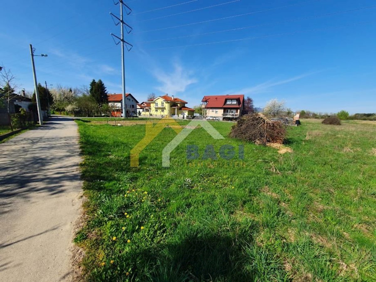 Land For sale - GRAD ZAGREB  ZAGREB 