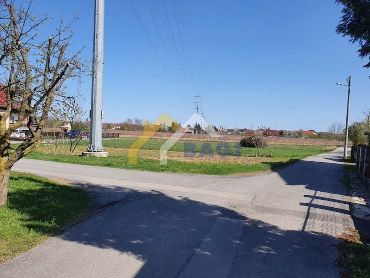 Terreno In vendita - GRAD ZAGREB  ZAGREB 