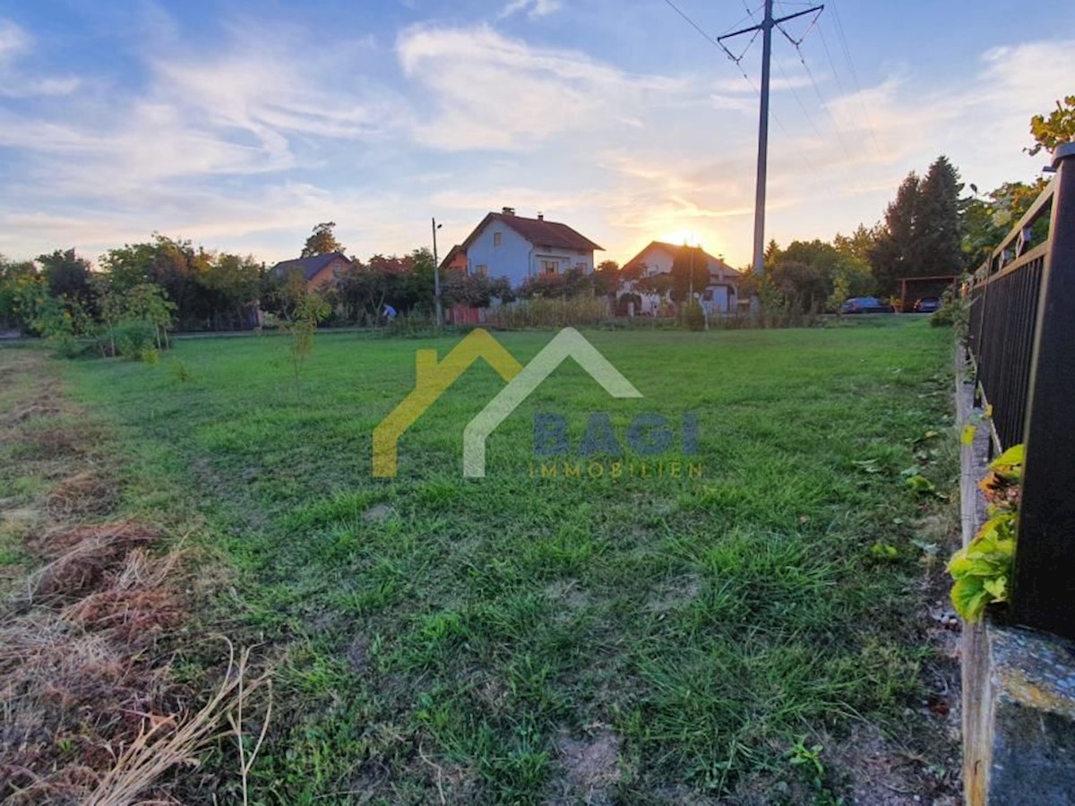 Land For sale - GRAD ZAGREB  ZAGREB 