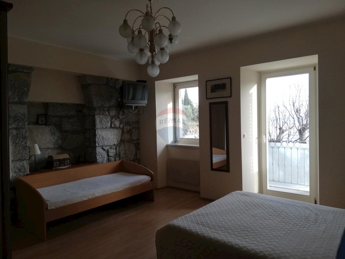 Flat For rent - PRIMORSKO-GORANSKA  OPATIJA 