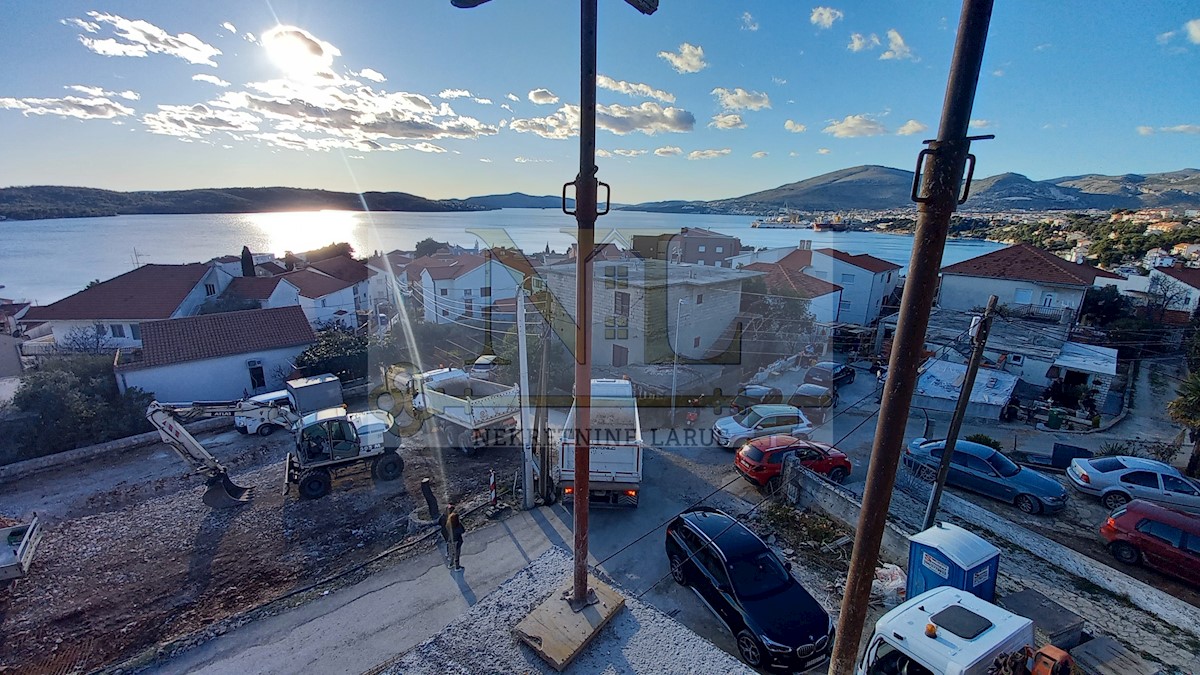 Apartma Naprodaj - SPLITSKO-DALMATINSKA  Čiovo