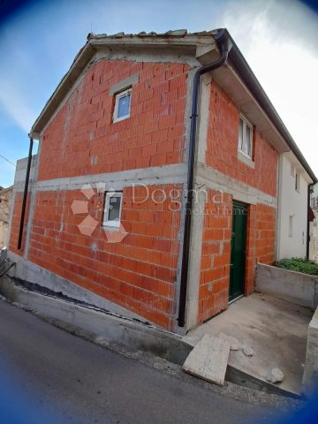 Dom na sprzedaż 123 m² – Sumartin
