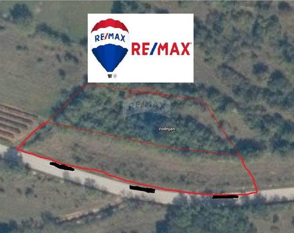 Land for sale 2618 m² – Vodnjan