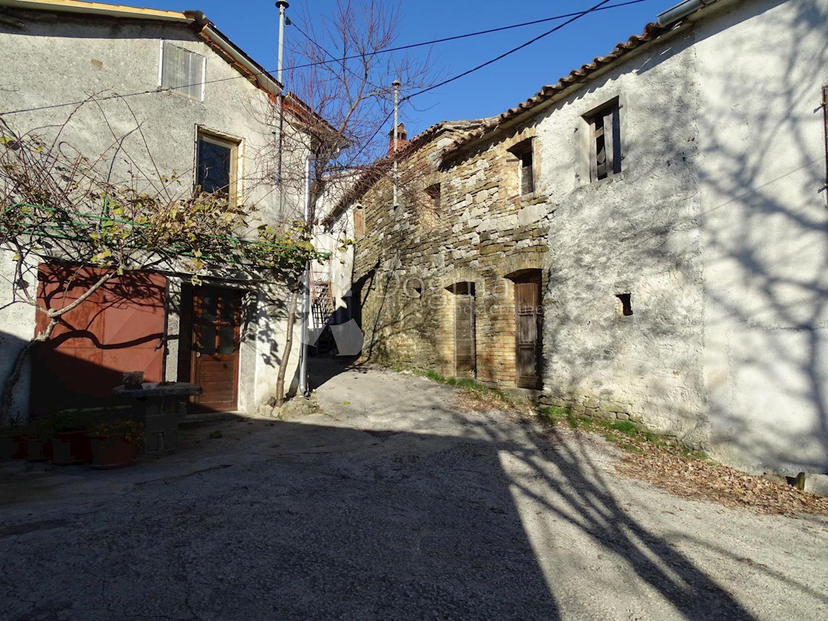 Kuća Na prodaju - ISTARSKA  BUZET 