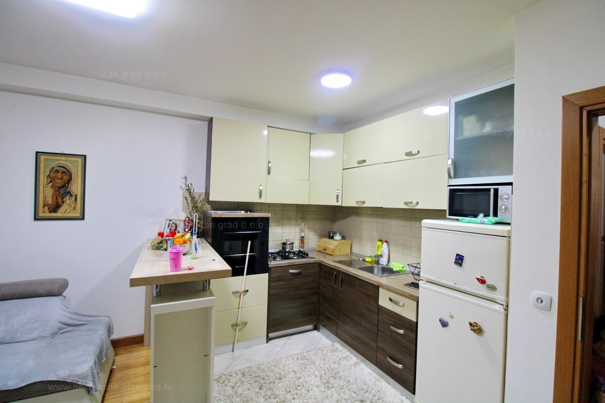 Appartement À vendre - GRAD ZAGREB  ZAGREB 