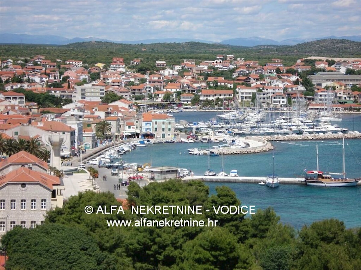 Stan Na prodaju - ŠIBENSKO-KNINSKA  VODICE 