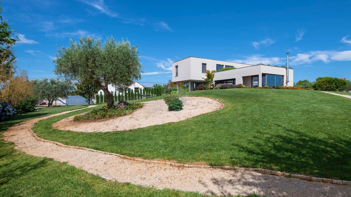 Kuća Na prodaju - ISTARSKA UMAG