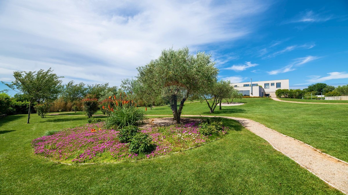Kuća Na prodaju - ISTARSKA UMAG