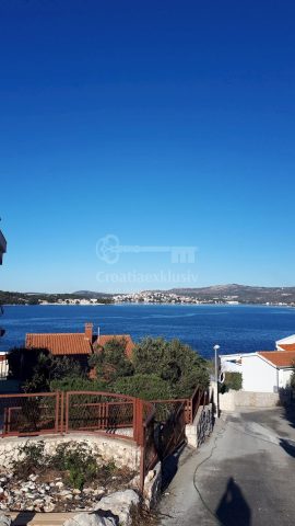House For sale - šibensko-kninska Rogoznica - foto 2/2