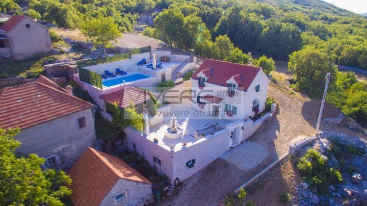 Casa In vendita - Splitsko-dalmatinska Makarska - foto 3/26
