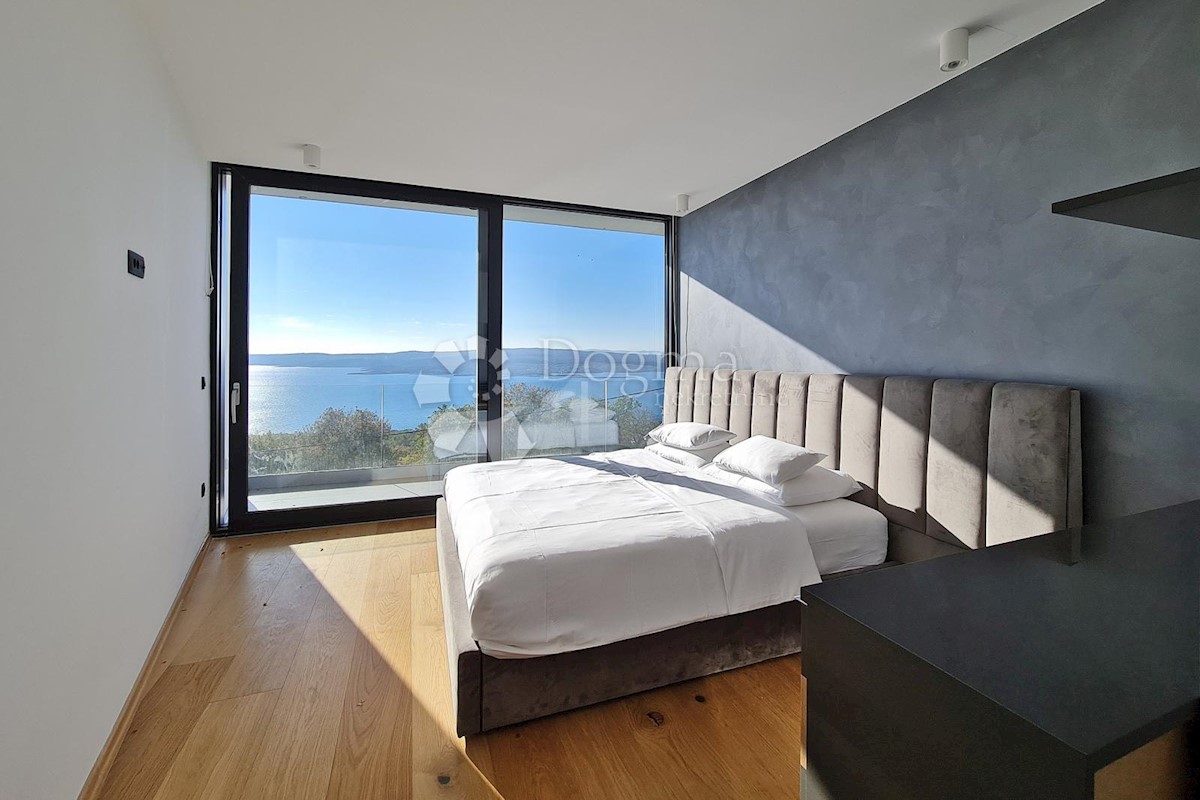 Casa In vendita - PRIMORSKO-GORANSKA  CRIKVENICA 