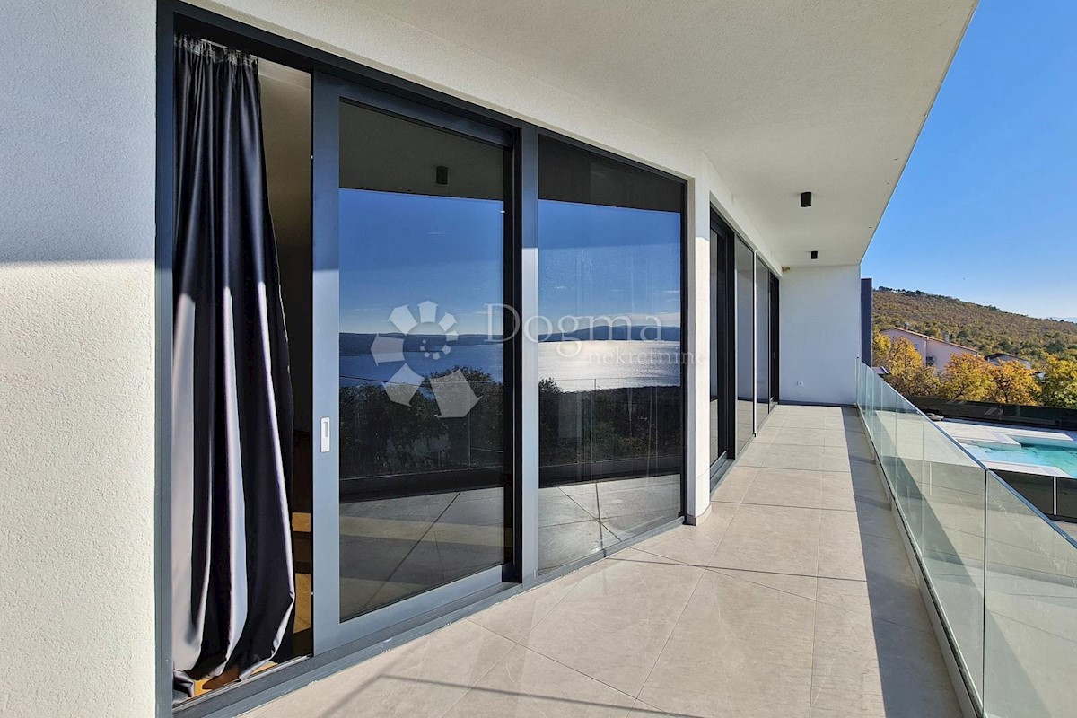 Casa In vendita - PRIMORSKO-GORANSKA  CRIKVENICA 