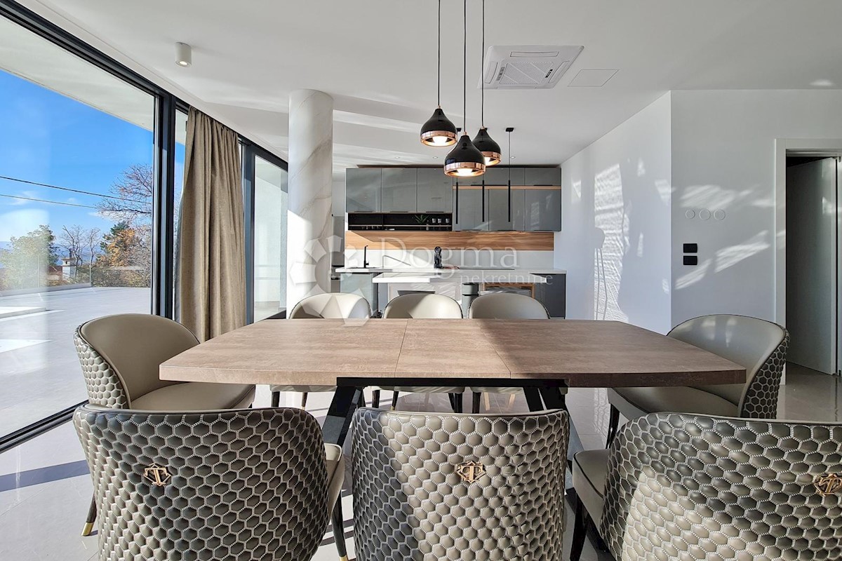 Casa In vendita - PRIMORSKO-GORANSKA  CRIKVENICA 