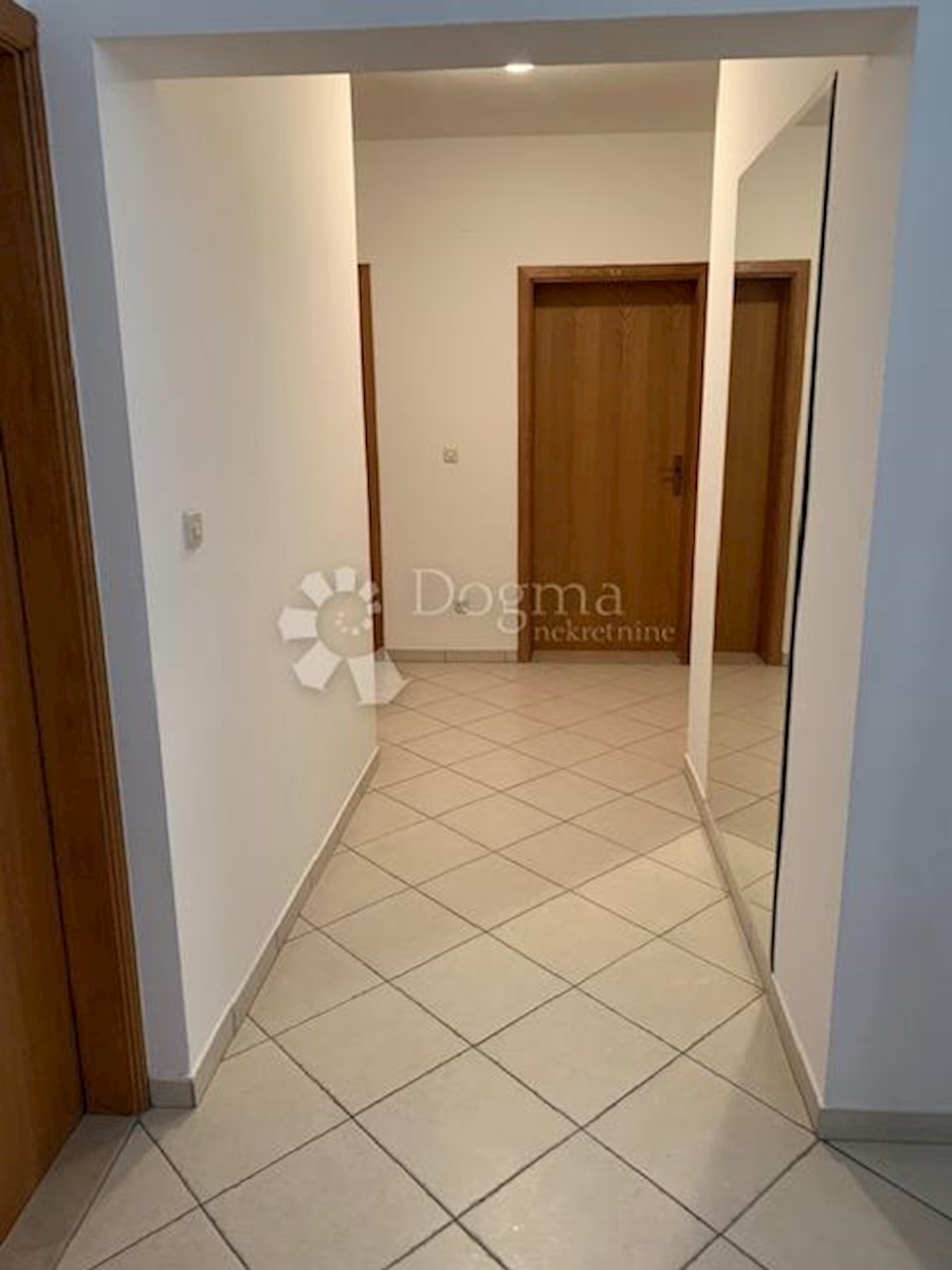 Haus Zu verkaufen - ZADARSKA  SUKOŠAN 