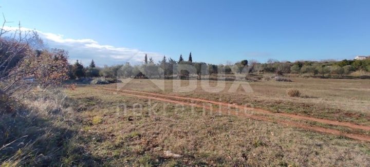 Zemljište na prodaju 4471 m² – Peruški