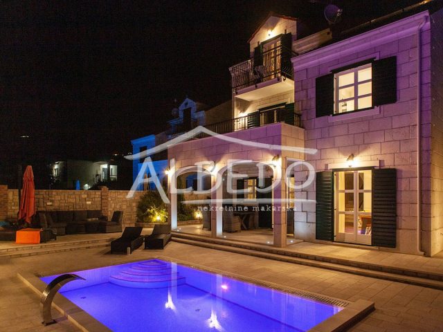 Casa in vendita 280 m² – Makarska