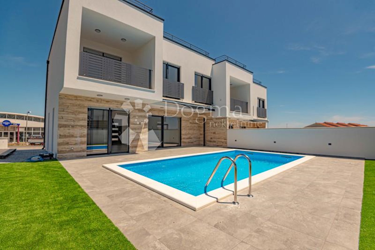 House For sale - šibensko-kninska Vodice - foto 3/13