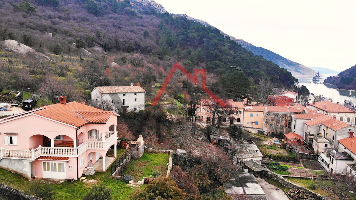 Casa In vendita PLOMIN LUKA