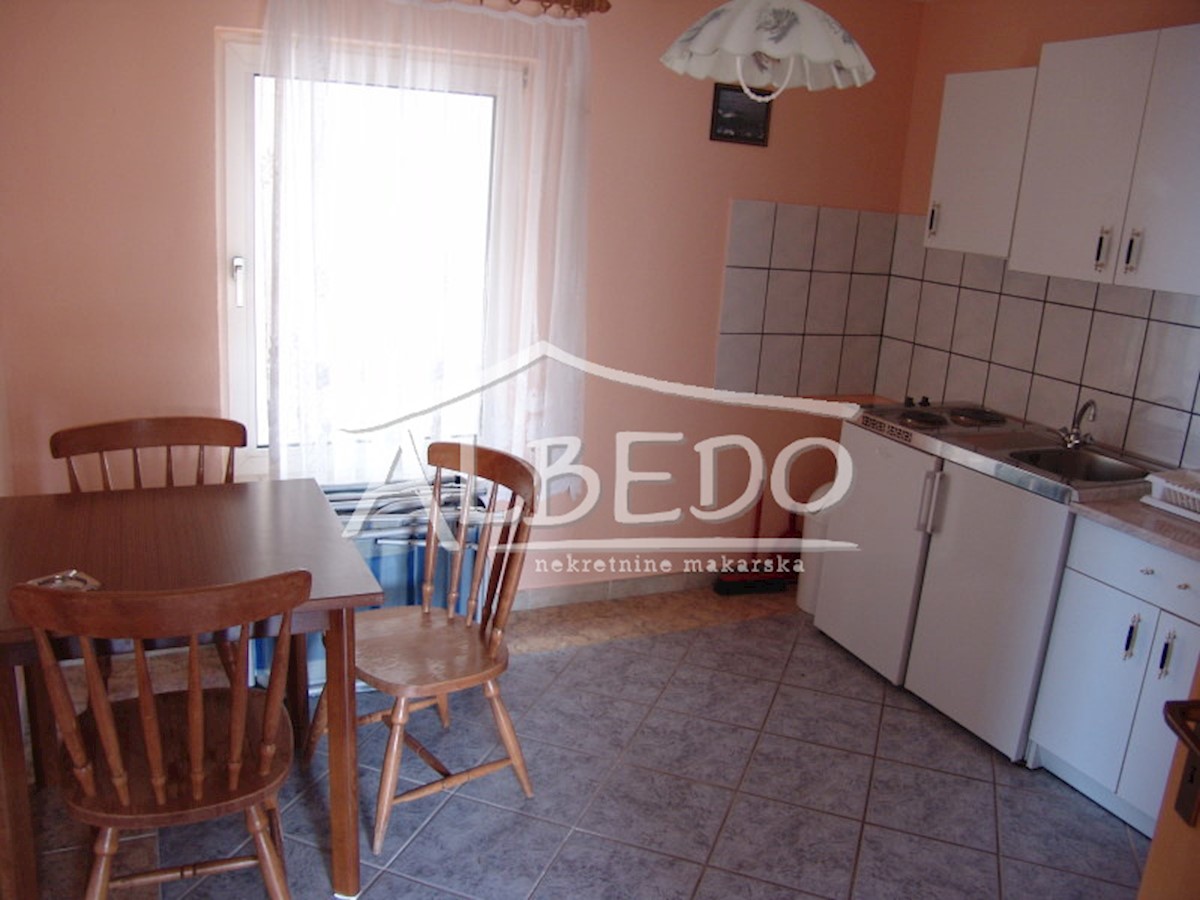 House For sale - SPLITSKO-DALMATINSKA  PODGORA 