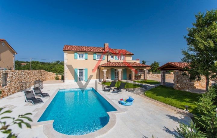 Casa in vendita 300 m² – Dobrinj