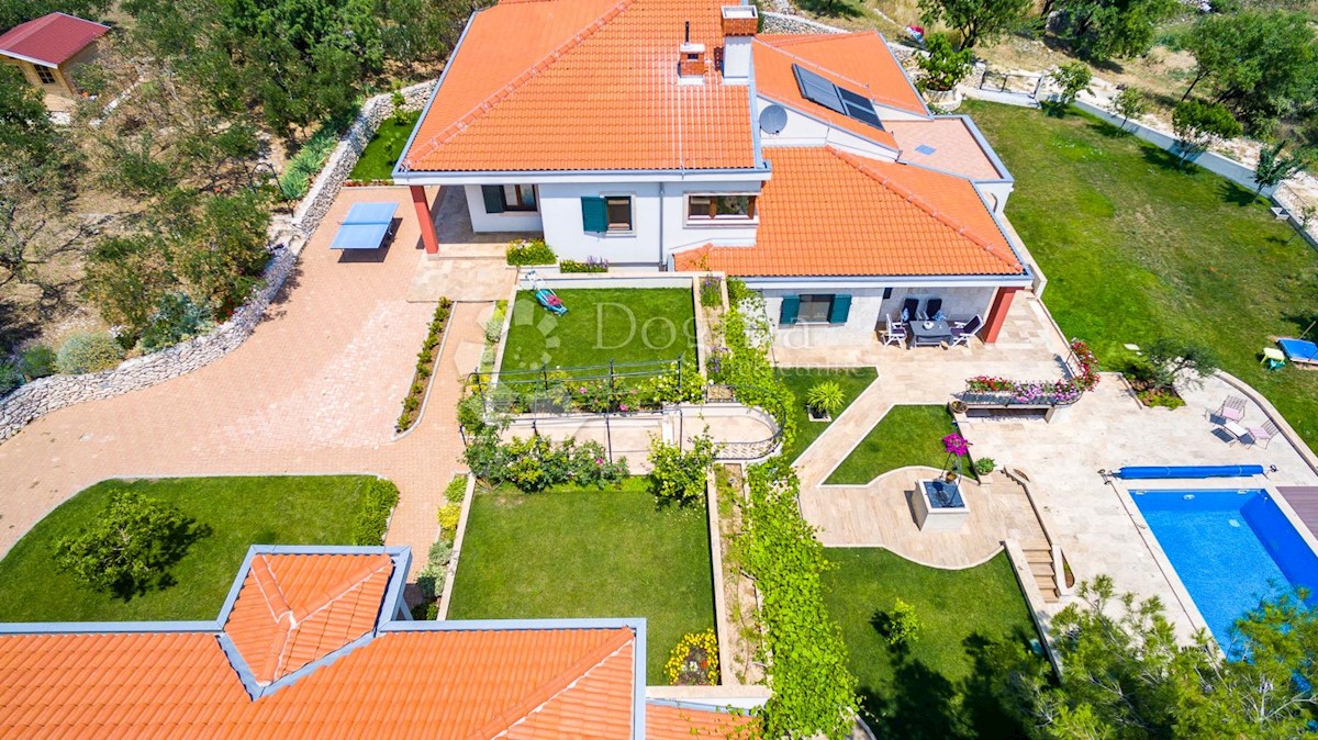 Casa In vendita - SPLITSKO-DALMATINSKA TROGIR