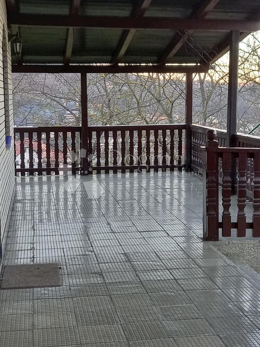 Lokal użytkowy Na sprzedaż - VARAŽDINSKA  IVANEC 