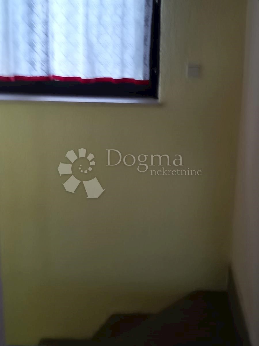 Lokal użytkowy Na sprzedaż - VARAŽDINSKA  IVANEC 