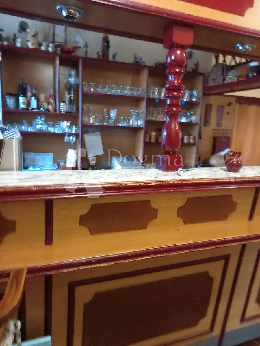 Lokal użytkowy Na sprzedaż - VARAŽDINSKA  IVANEC 