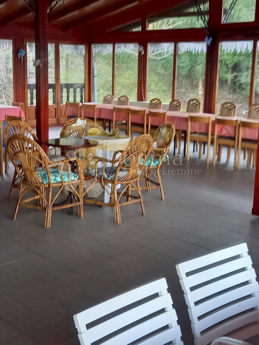 Lokal użytkowy Na sprzedaż - VARAŽDINSKA  IVANEC 