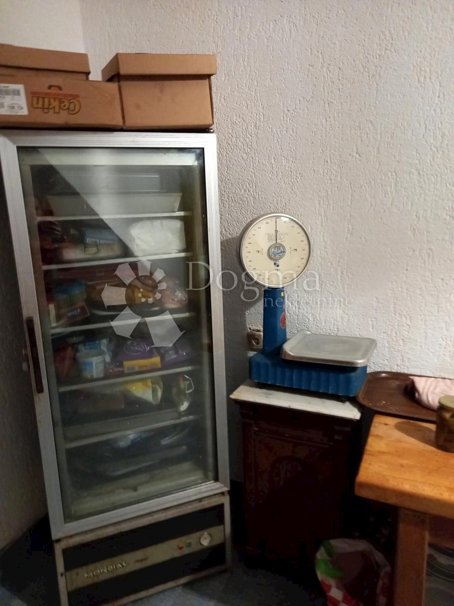 Lokal użytkowy Na sprzedaż - VARAŽDINSKA  IVANEC 