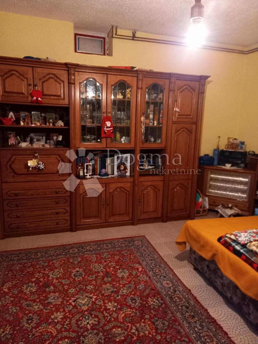 Lokal użytkowy Na sprzedaż - VARAŽDINSKA  IVANEC 