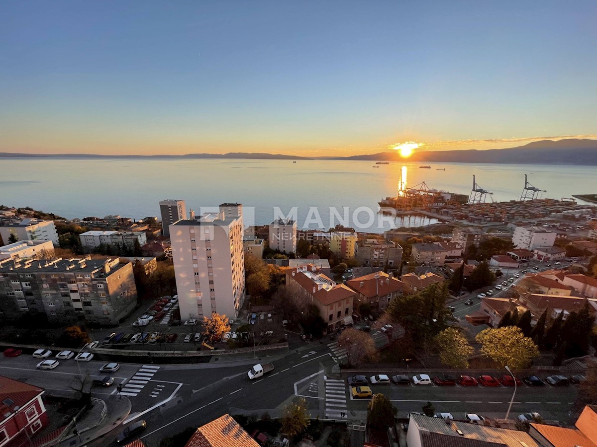 Apartment Zu verkaufen - PRIMORSKO-GORANSKA  RIJEKA 